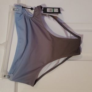 DKNY bikini bottom size large
